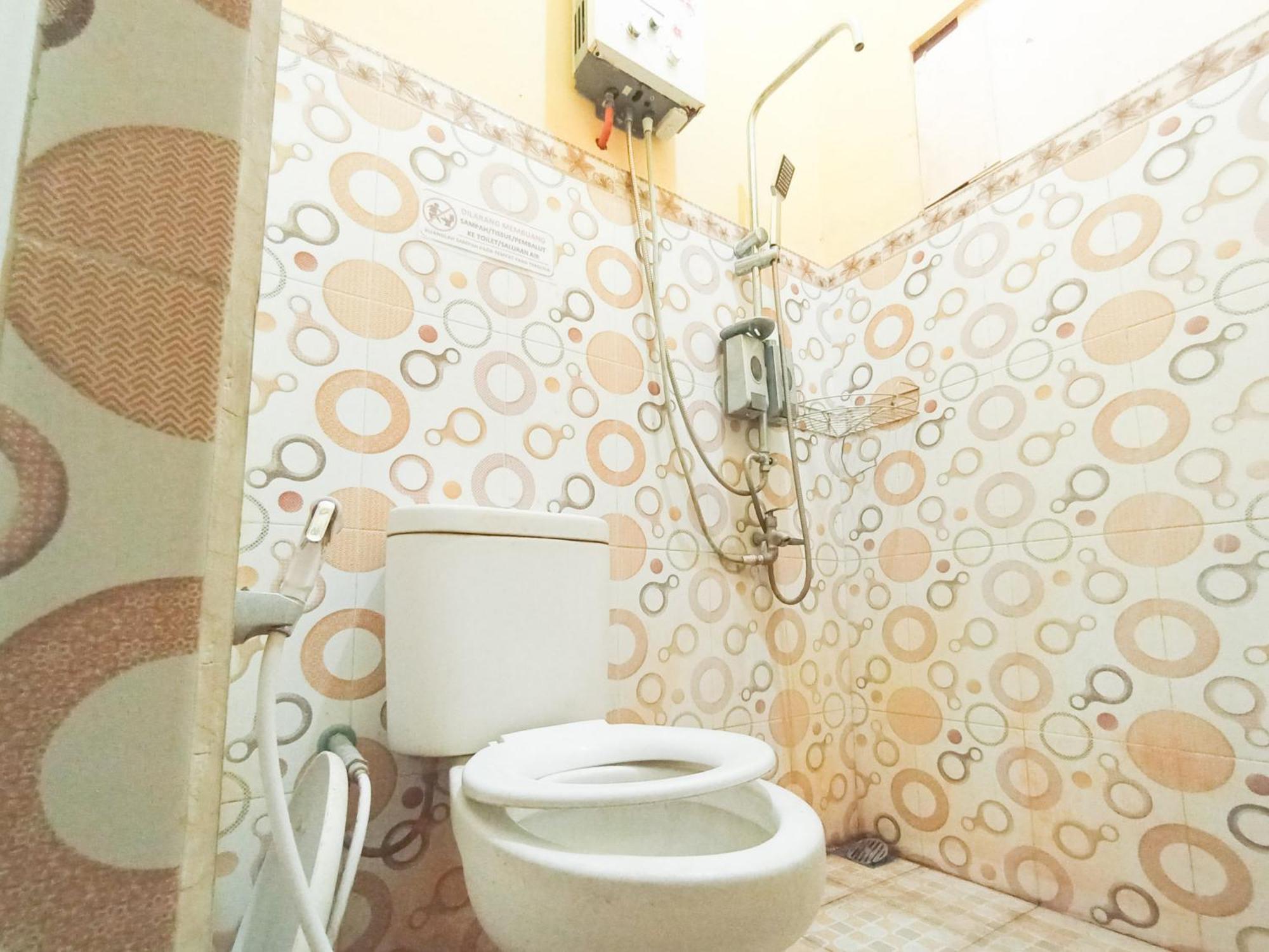 Reddoorz At El Shaday Homestay Banyuwangi Banyuwangi  Dış mekan fotoğraf