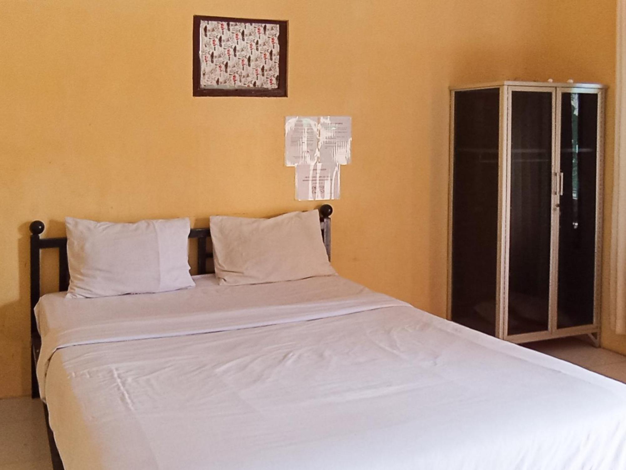 Reddoorz At El Shaday Homestay Banyuwangi Banyuwangi  Dış mekan fotoğraf