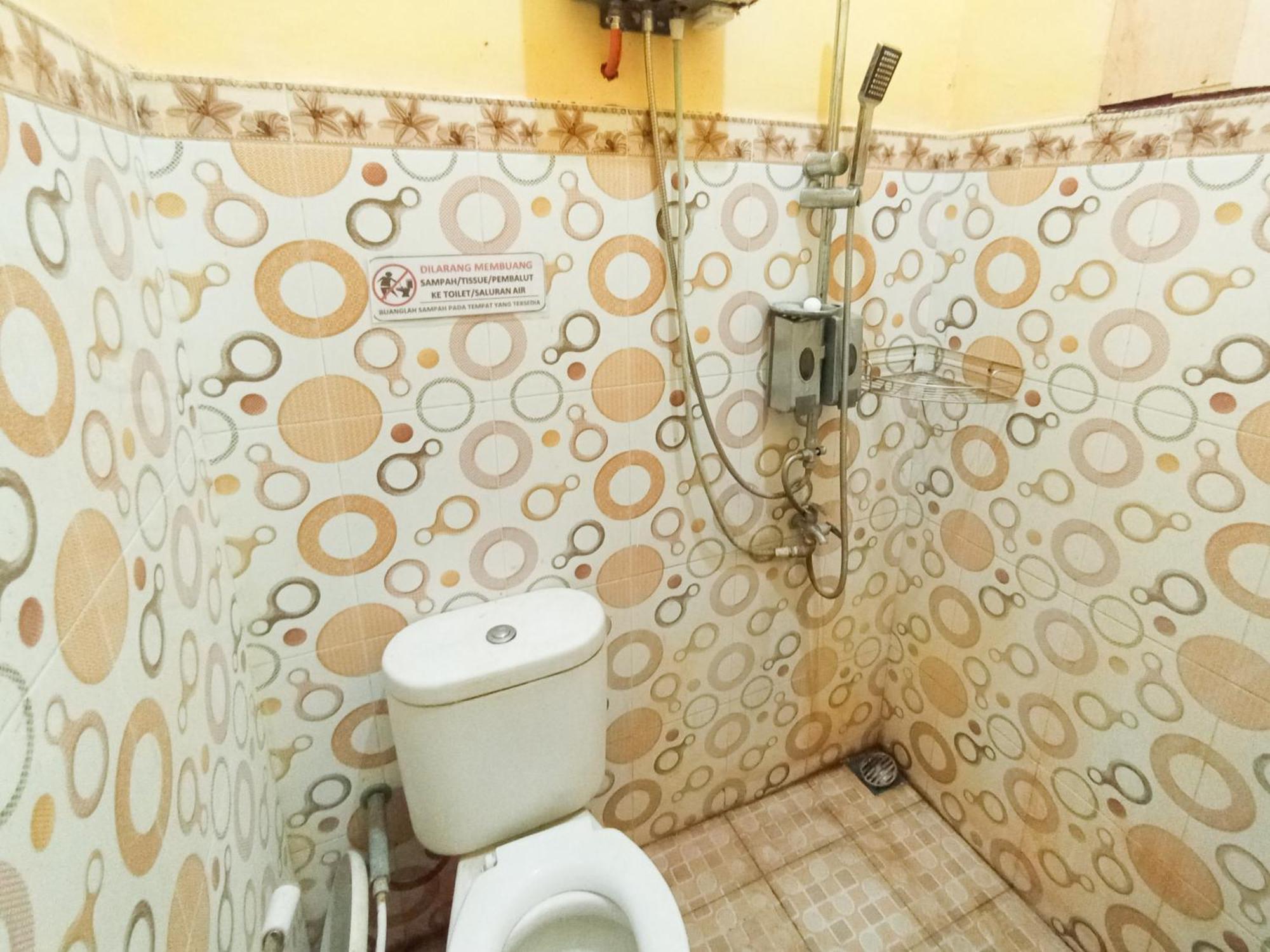 Reddoorz At El Shaday Homestay Banyuwangi Banyuwangi  Dış mekan fotoğraf