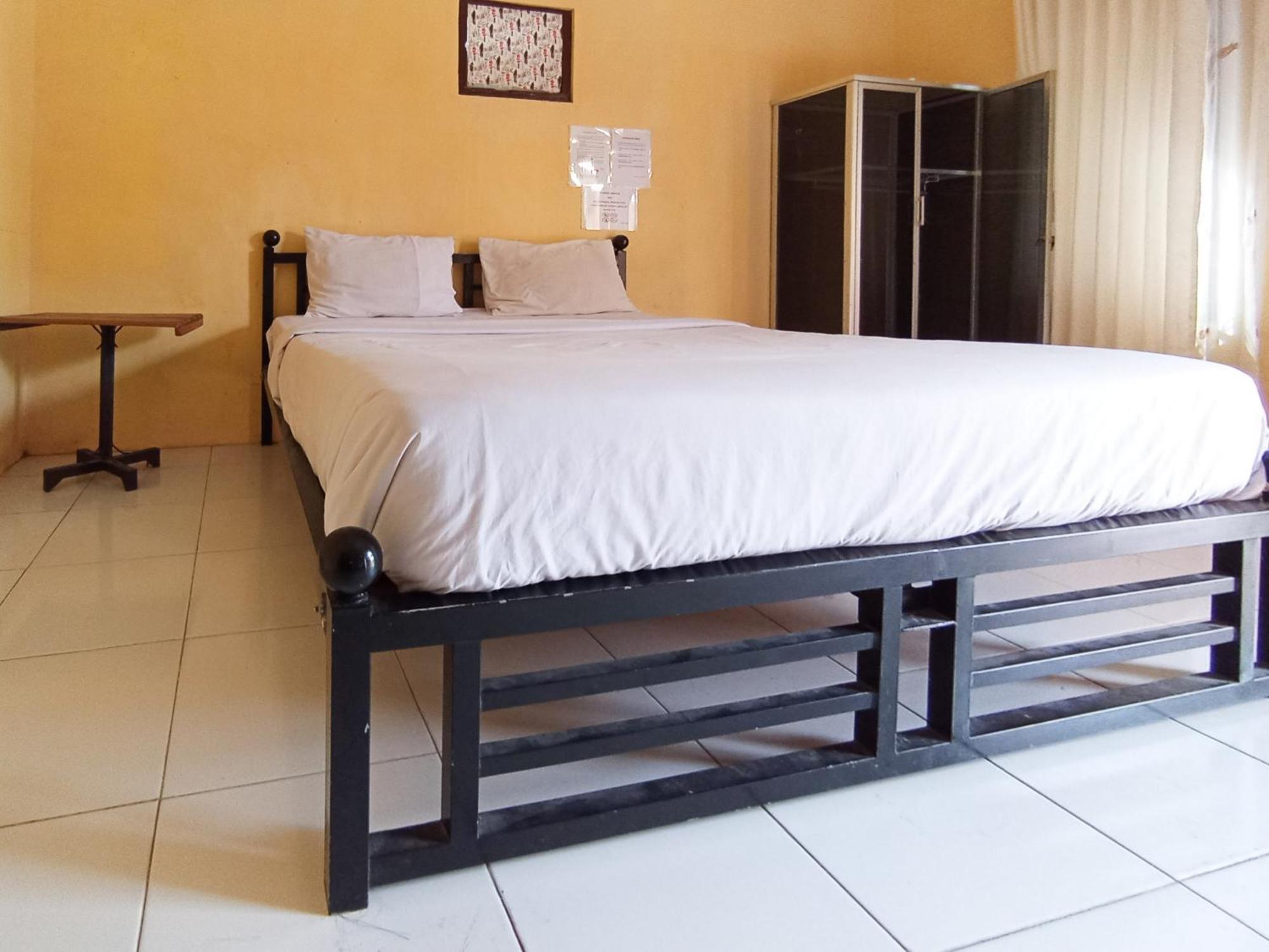 Reddoorz At El Shaday Homestay Banyuwangi Banyuwangi  Dış mekan fotoğraf